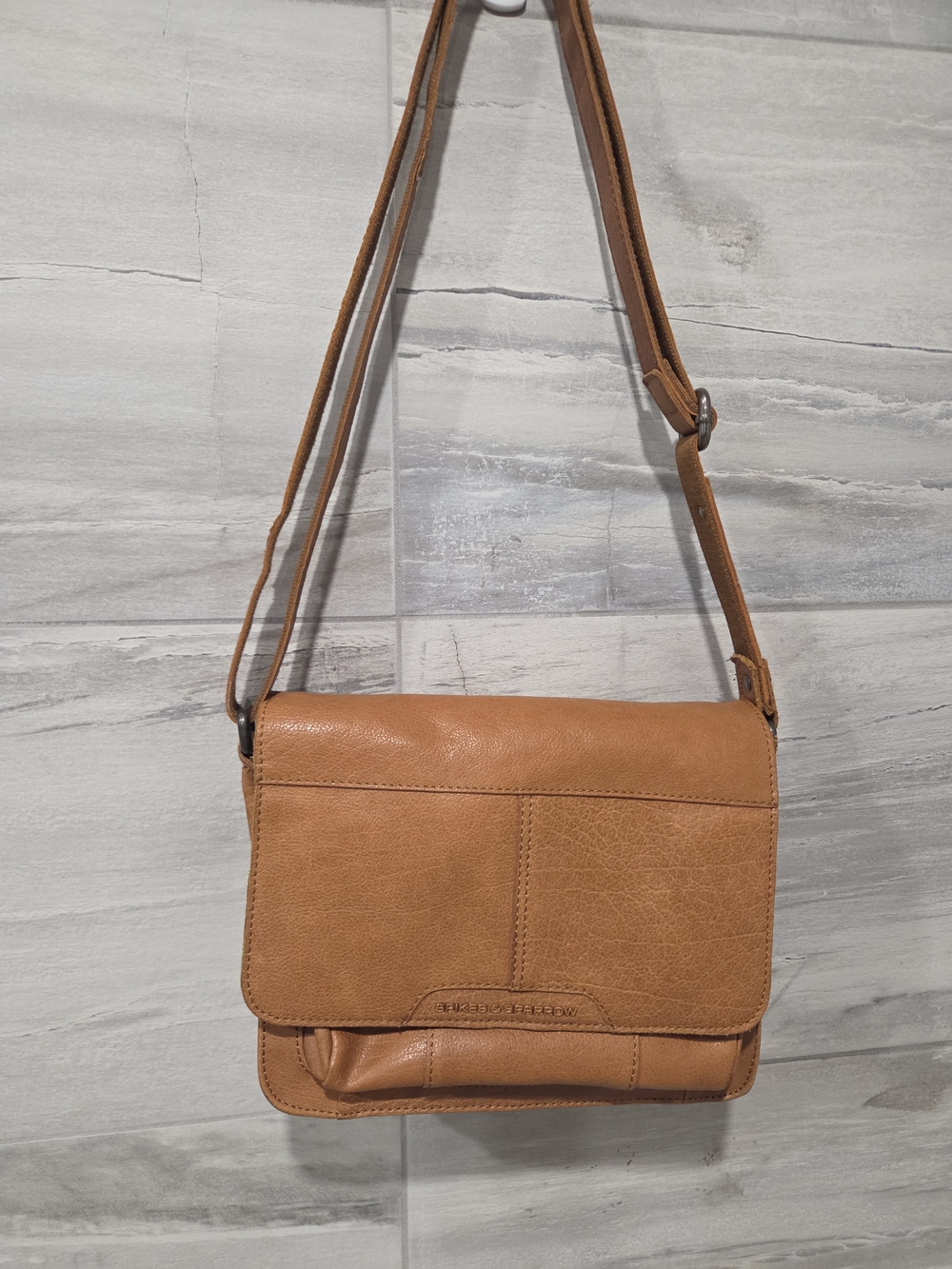 Spikes & Sparrow Genuine Leather Messenger/Crossbody Bag